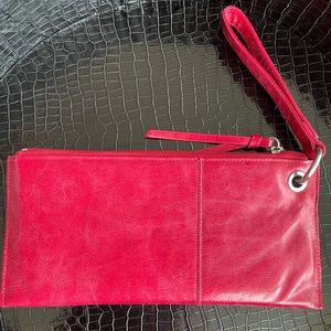 NWT Beautiful Hobo Wristlet